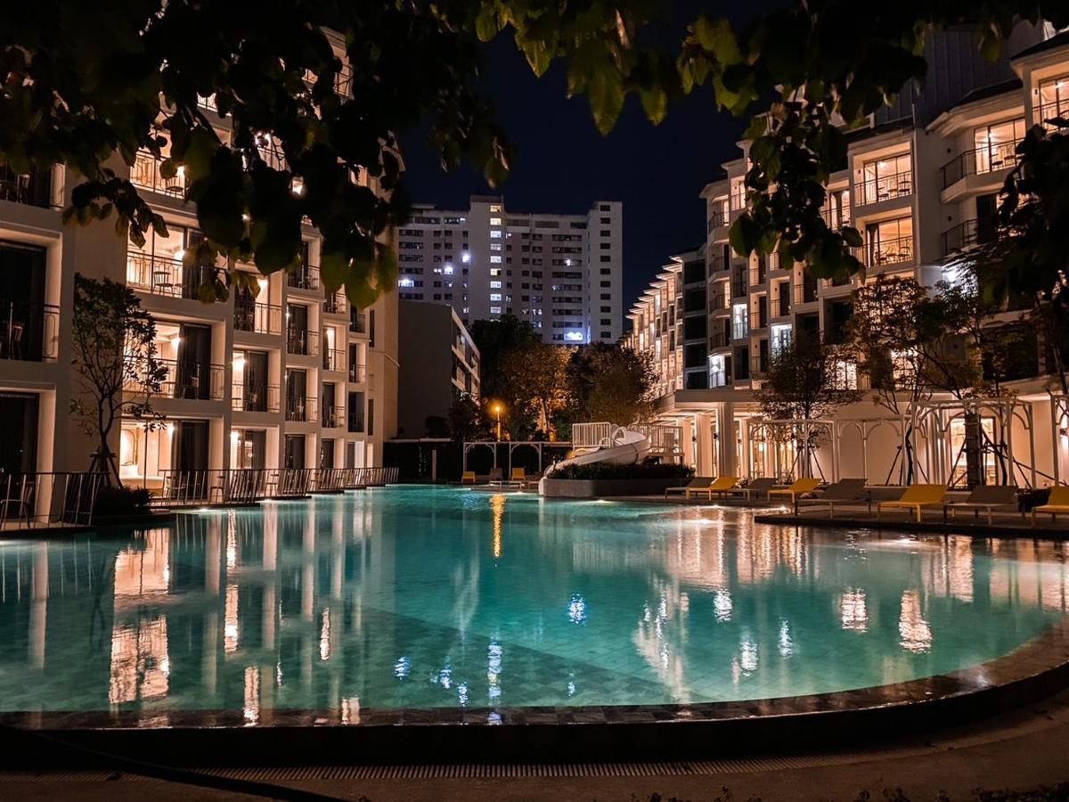 The Quarter Chaophraya By Uhg Hotel Bangkok Buitenkant foto
