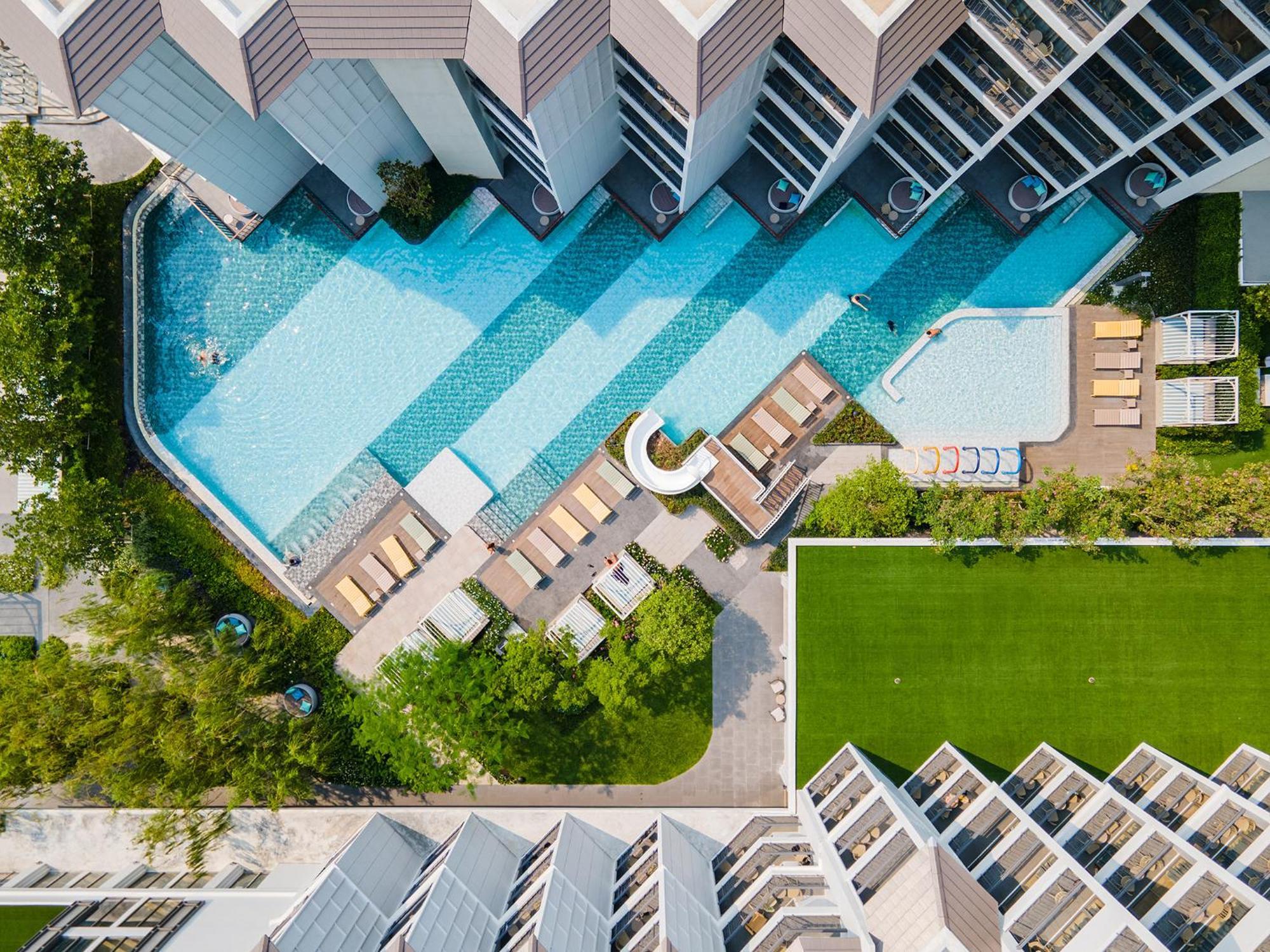 The Quarter Chaophraya By Uhg Hotel Bangkok Buitenkant foto